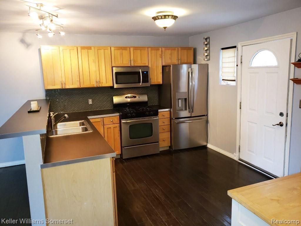 47140 FORTON Road, Chesterfield, MI 48047 — Photo 4