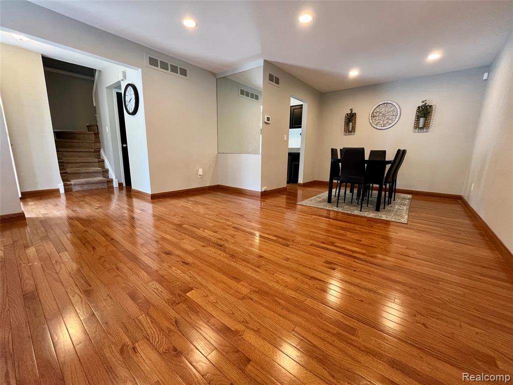 20864 E Glen Haven Circle, Northville, MI 48167 — Photo 12