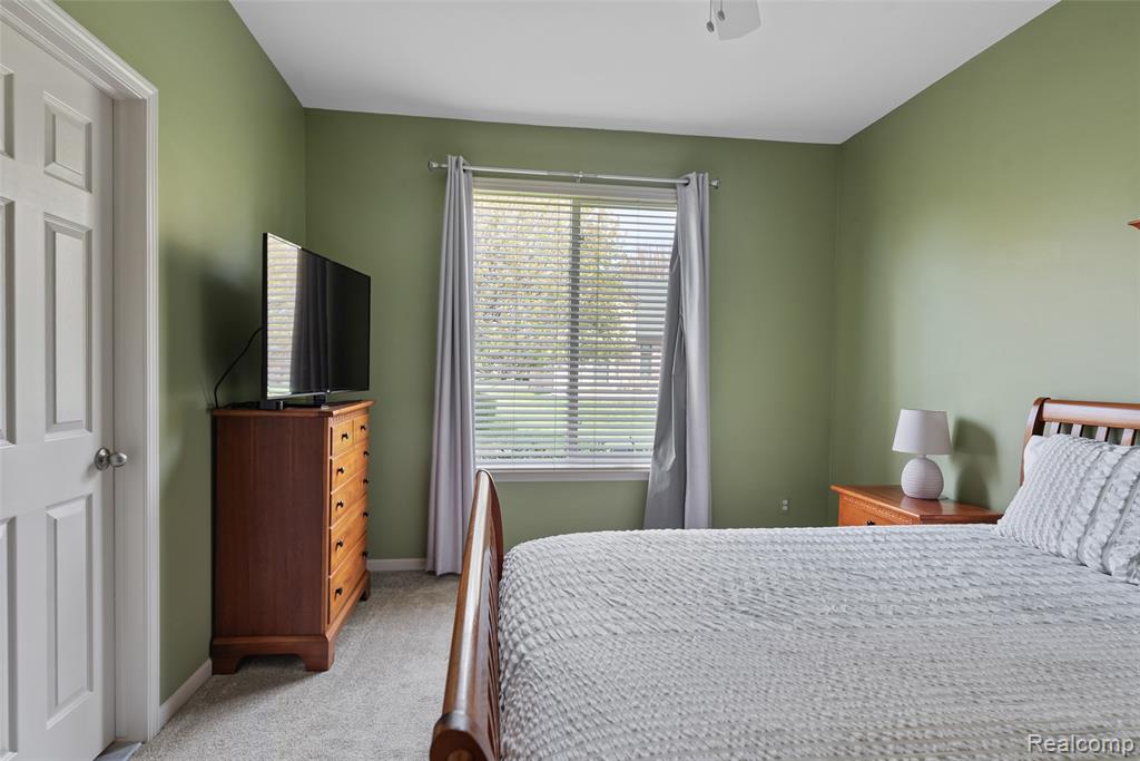 14109 Berryknoll Drive, Utica, MI 48315 — Photo 21