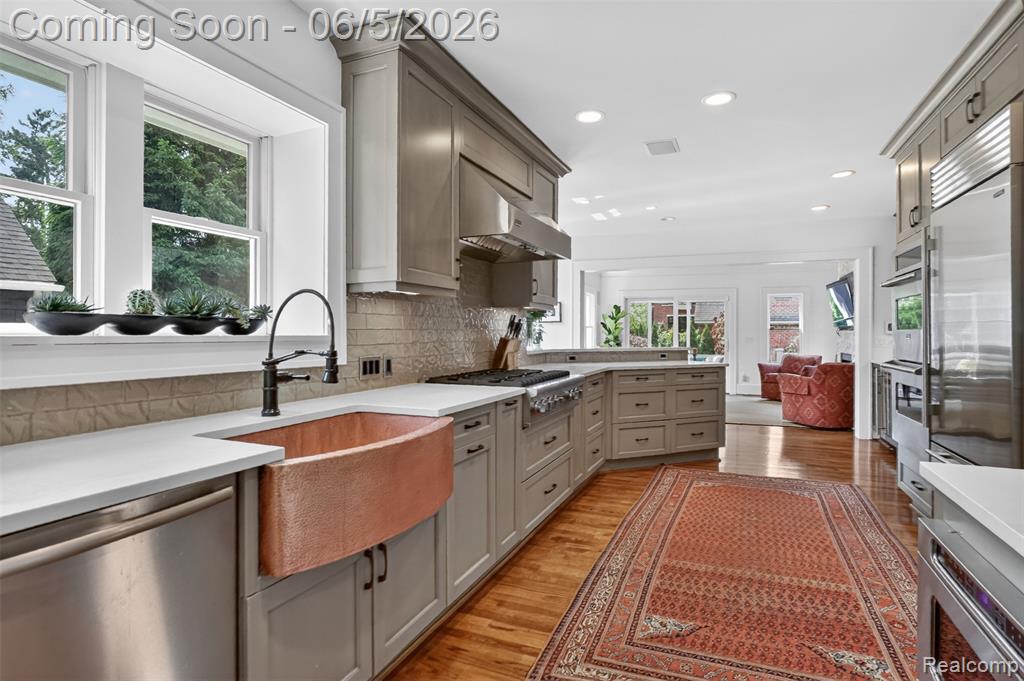 691 W Frank Street, Birmingham, MI 48009 — Photo 14