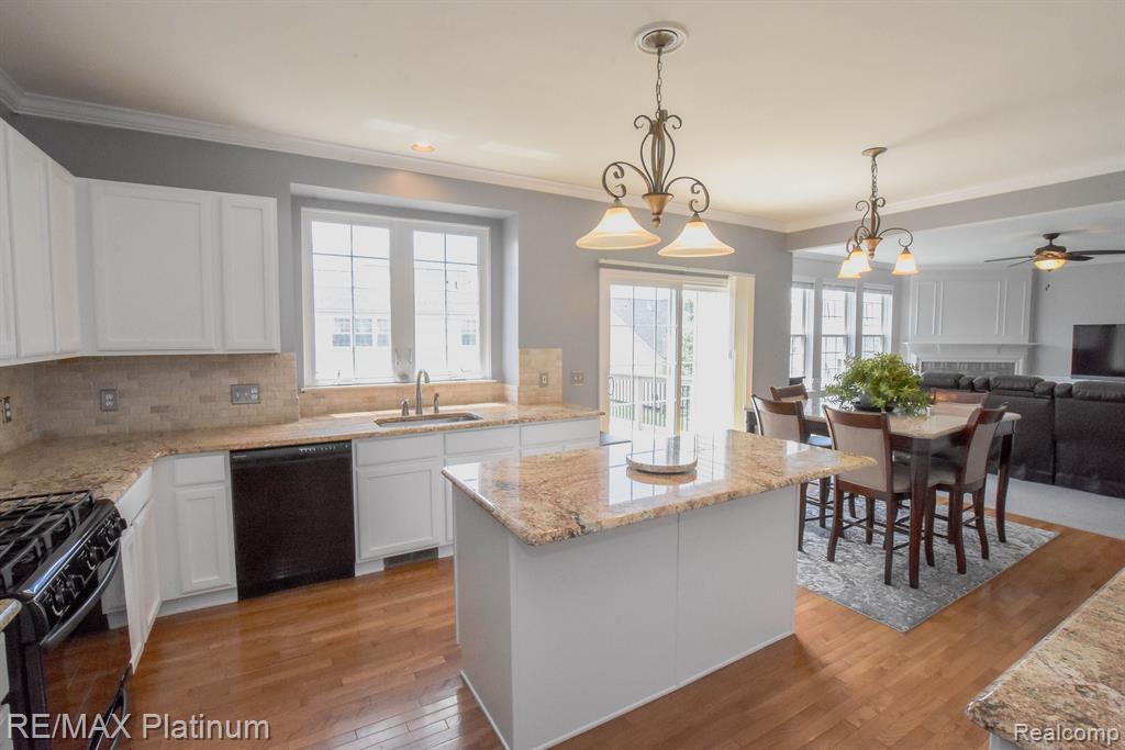 4237 MERRIMAN Loop, Howell, MI 48843 — Photo 17