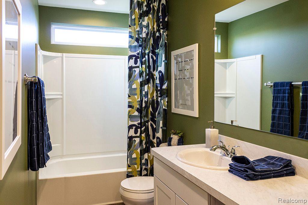 559 CANNONADE Loop, Howell, MI 48843 — Photo 7