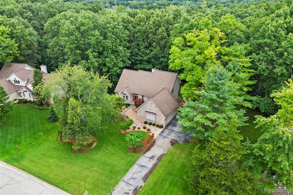 7837 Partridge Hill Drive, Brighton, MI 48116 — Photo 30
