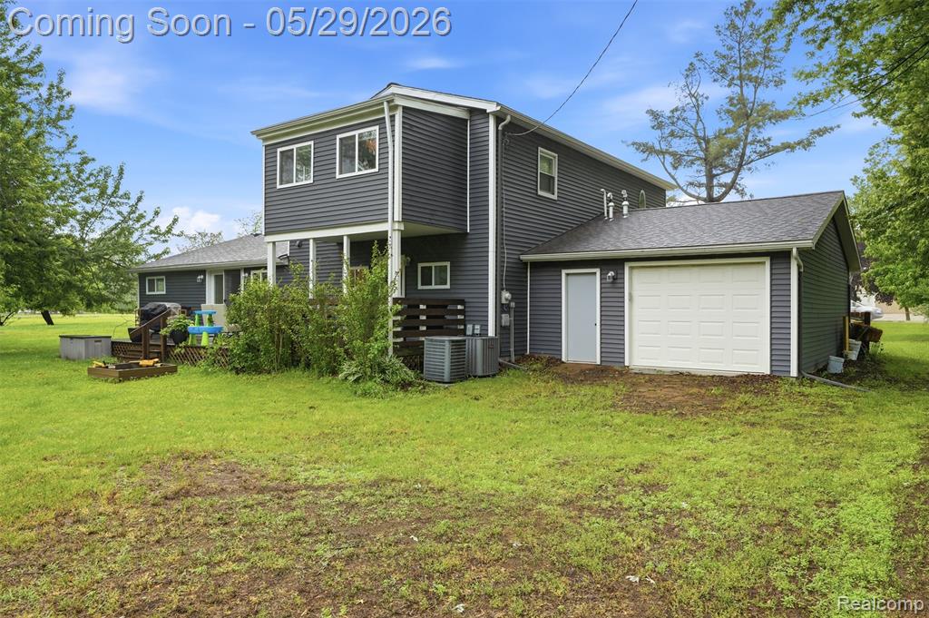 22349 Middlebelt Road, New Boston, MI 48164 — Photo 33