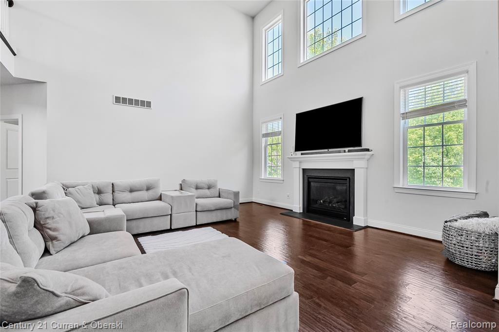50560 Silverton Drive, Canton, MI 48187 — Photo 17