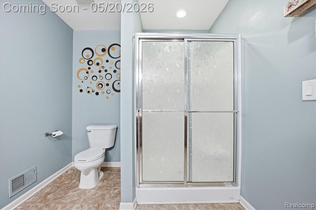 17154 Dew Point Court, Romulus, MI 48174 — Photo 33