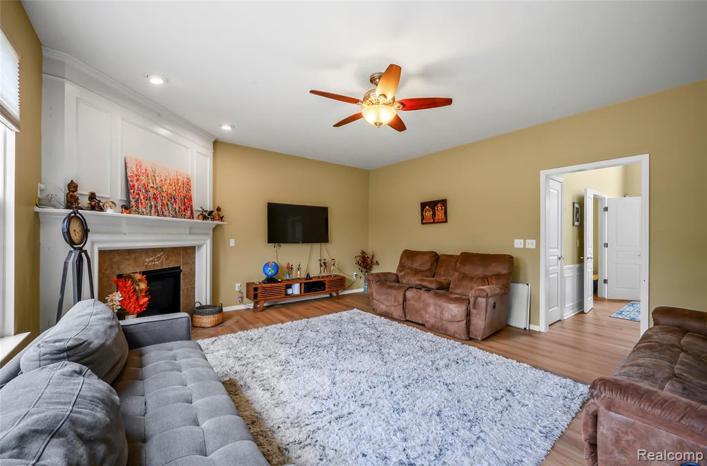 50490 Black Horse Lane, Canton, MI 48188 — Photo 8