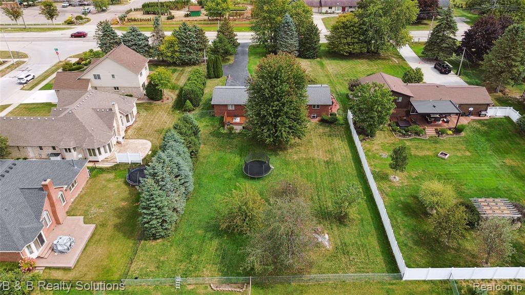 54675 Romeo Plank Road, Macomb, MI 48042 — Photo 50