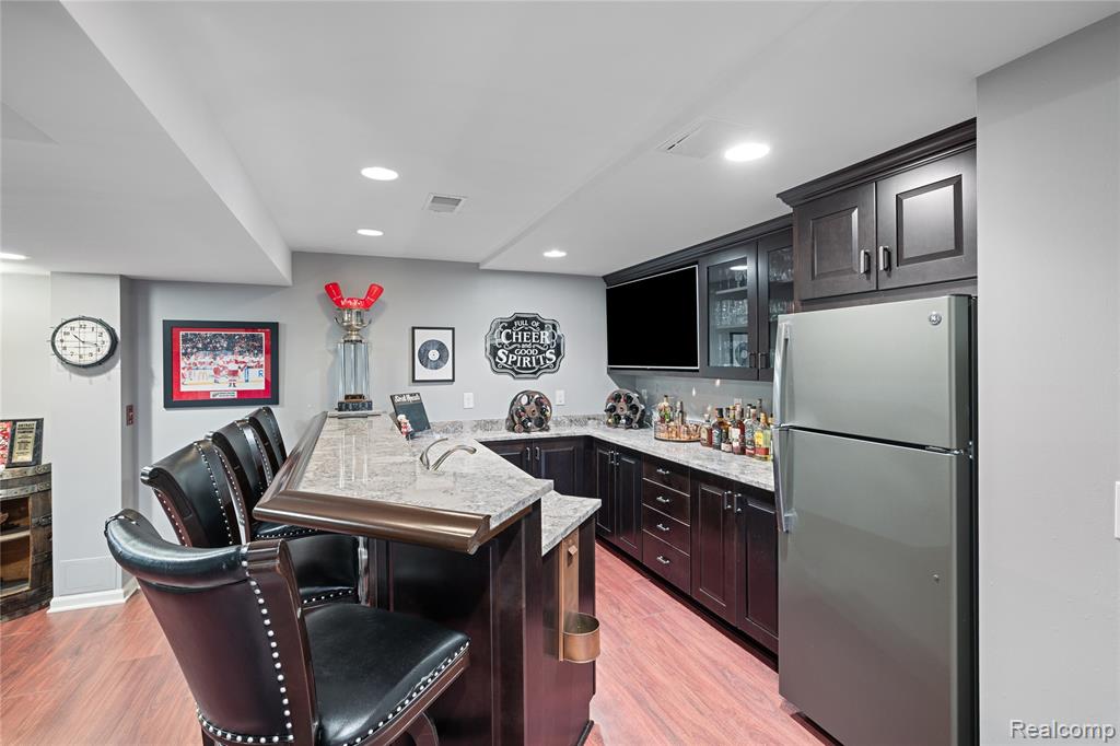 6894 Kings Mill Drive, Canton, MI 48187 — Photo 35