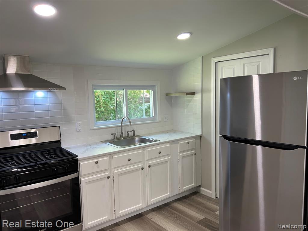 458 Kenilworth Avenue, Pontiac, MI 48342 — Photo 13