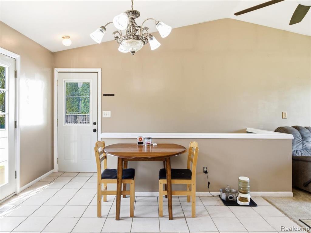 685 Heather Lane, Marysville, MI 48040 — Photo 11