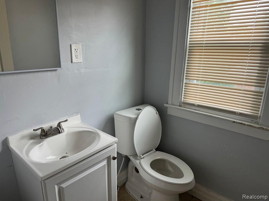 9330 STEEL Street, Detroit, MI 48228 — Photo 16
