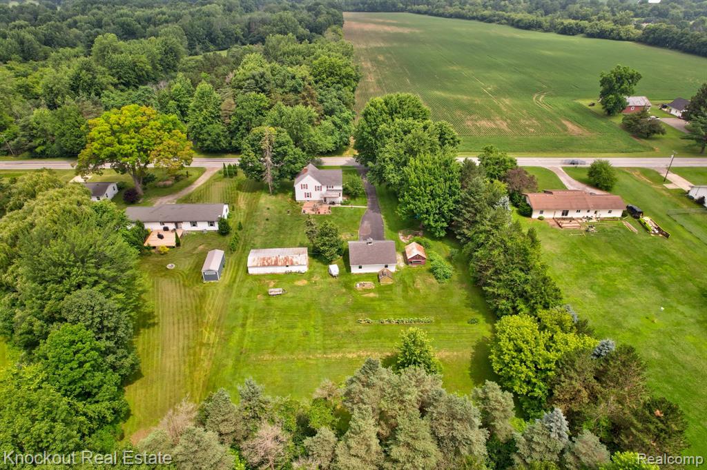 6814 Curtis Road, Bridgeport, MI 48722 — Photo 53