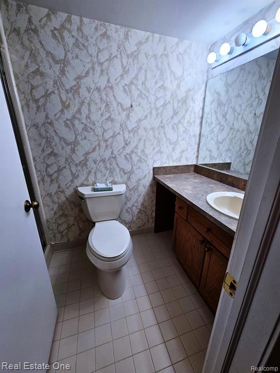 748 S Milford Road, Milford, MI 48381 — Photo 24