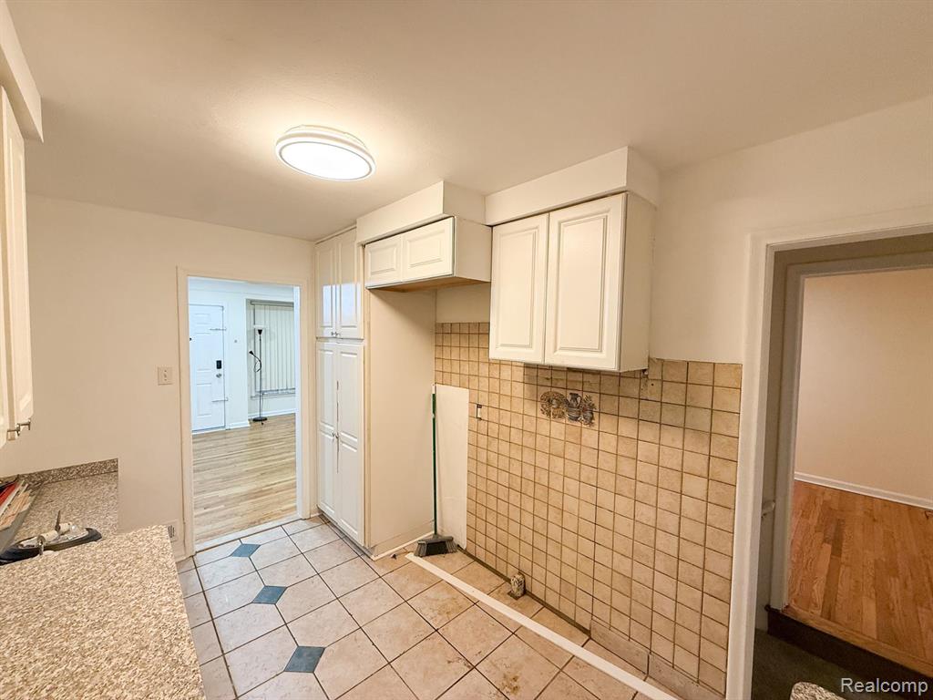 26235 Stollman Drive, Inkster, MI 48141 — Photo 14