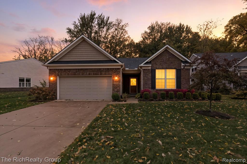 49534 Mapleton, Canton, MI 48188 — front exterior