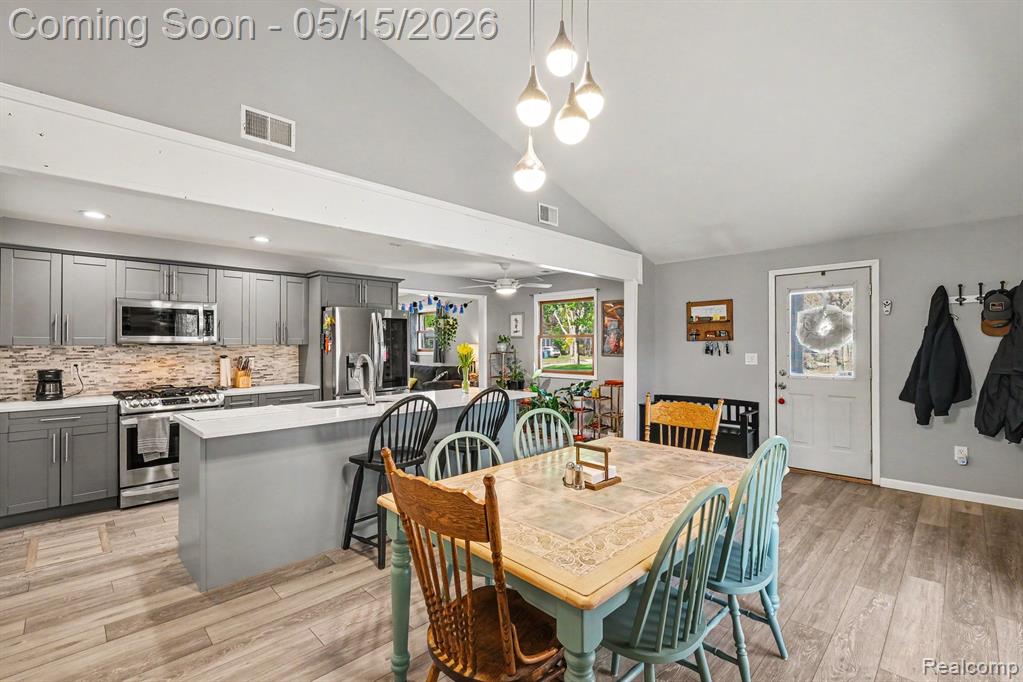 401 Lakeview Street, Holly, MI 48442 — Photo 13