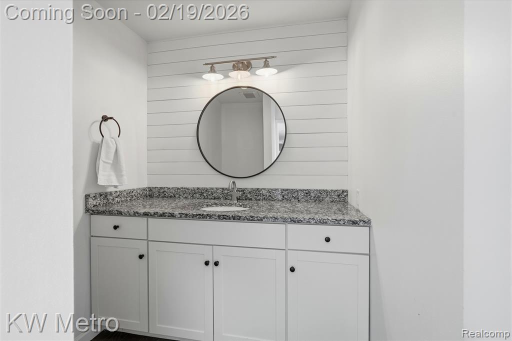 4606 Strandwyck Road, West Bloomfield, MI — Photo 12
