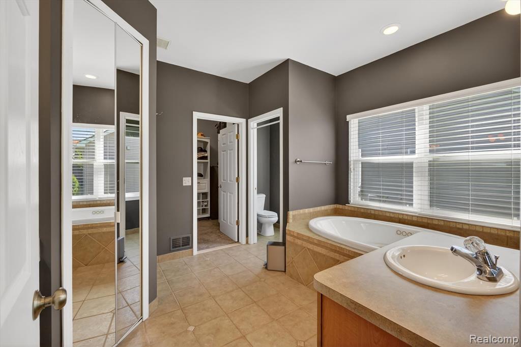 249 Summer Shade Drive, Howell, MI 48843 — Photo 24