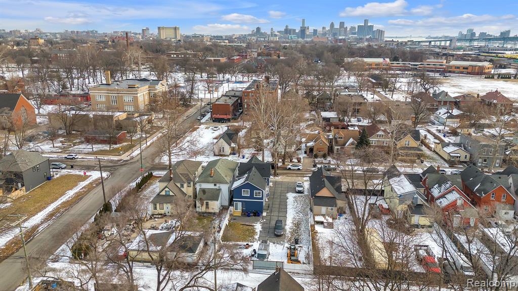 1177 MCKINSTRY Street, Detroit, MI 48209 — Photo 36