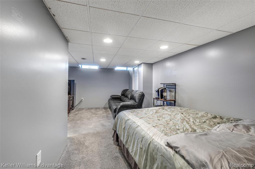 19071 Coachwood Road, Riverview, MI 48193 — Photo 29