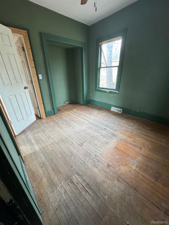 208 N GROVE Street, Ypsilanti, MI 48198 — Photo 7