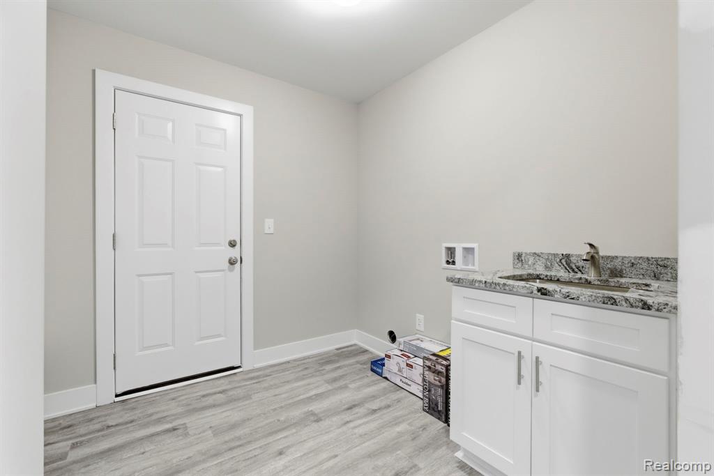 2279 Baltimore, Davison, MI 48423 — Photo 19