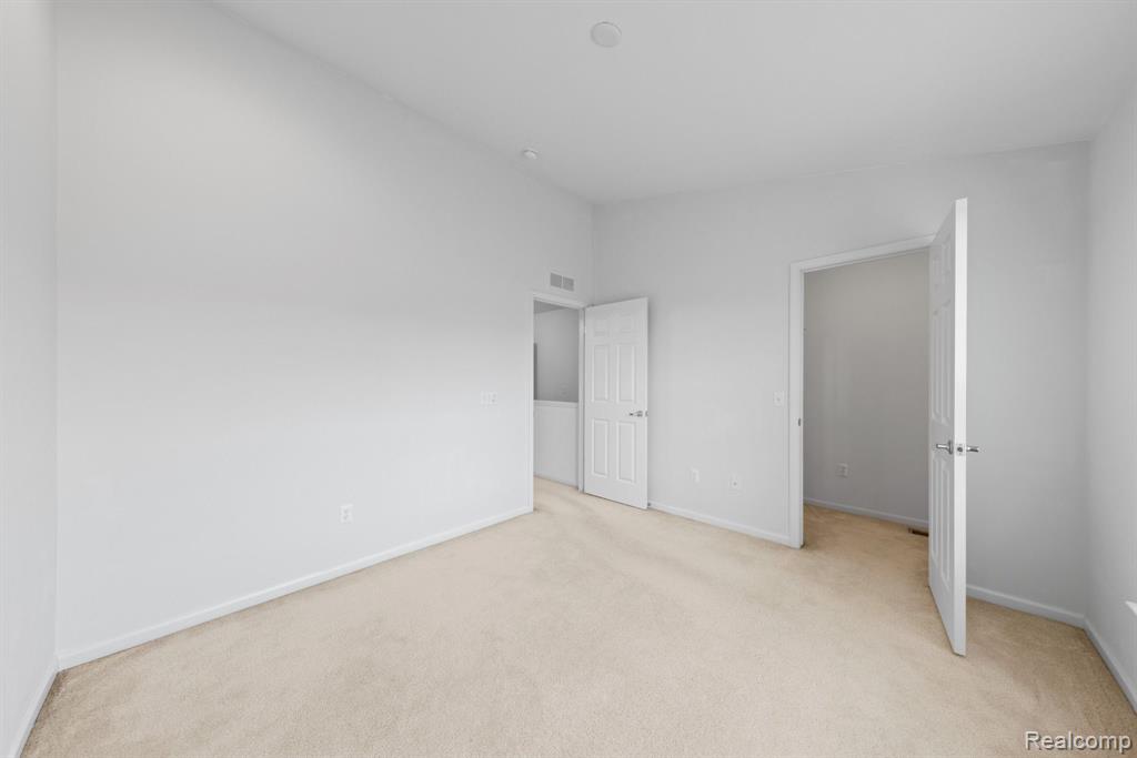 44744 GWINNETT Loop, Novi, MI 48377 — Photo 12