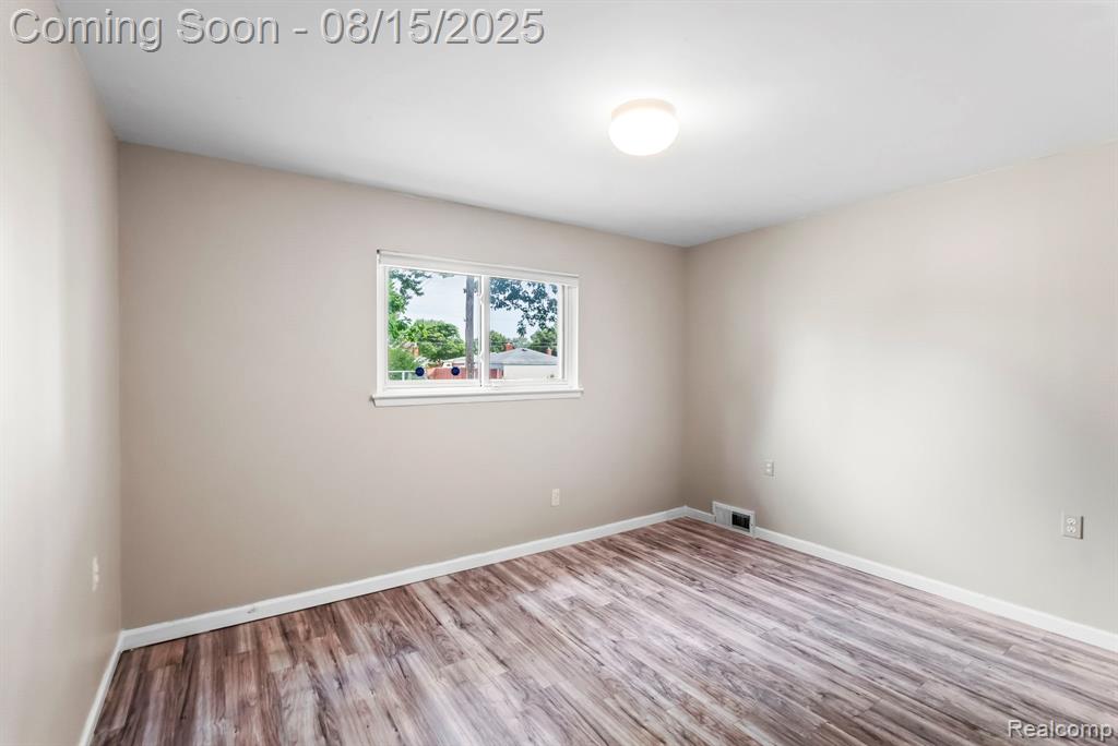 4629 Red Maple Drive, Warren, MI 48092 — Photo 16