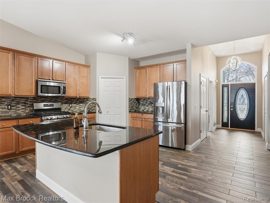 57103 Decora Park Boulevard, New Haven, MI 48048 — Photo 10