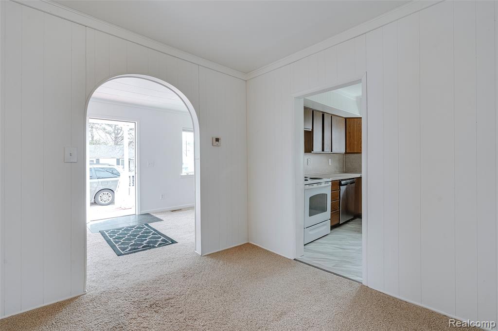5645 N LINVILLE Street, Westland, MI — Photo 16