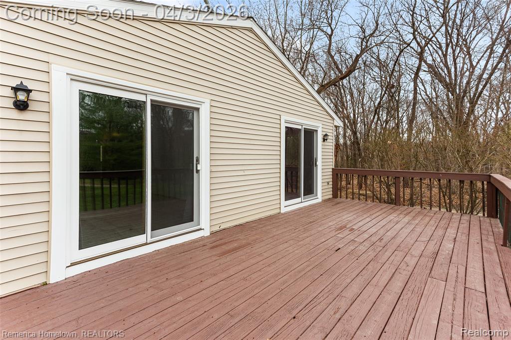10618 Wolverine Drive, Pinckney, MI 48169 — Photo 16