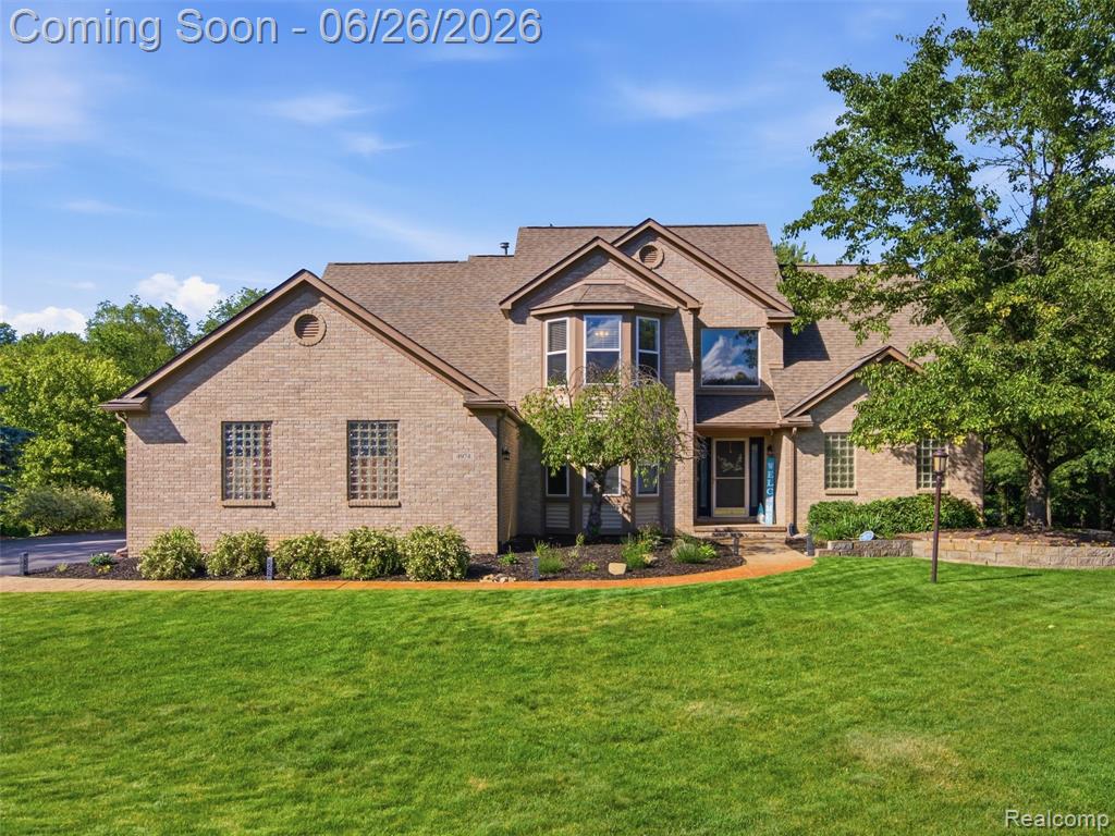 4974 Menominee Lane, Clarkston, MI 48348 — front exterior