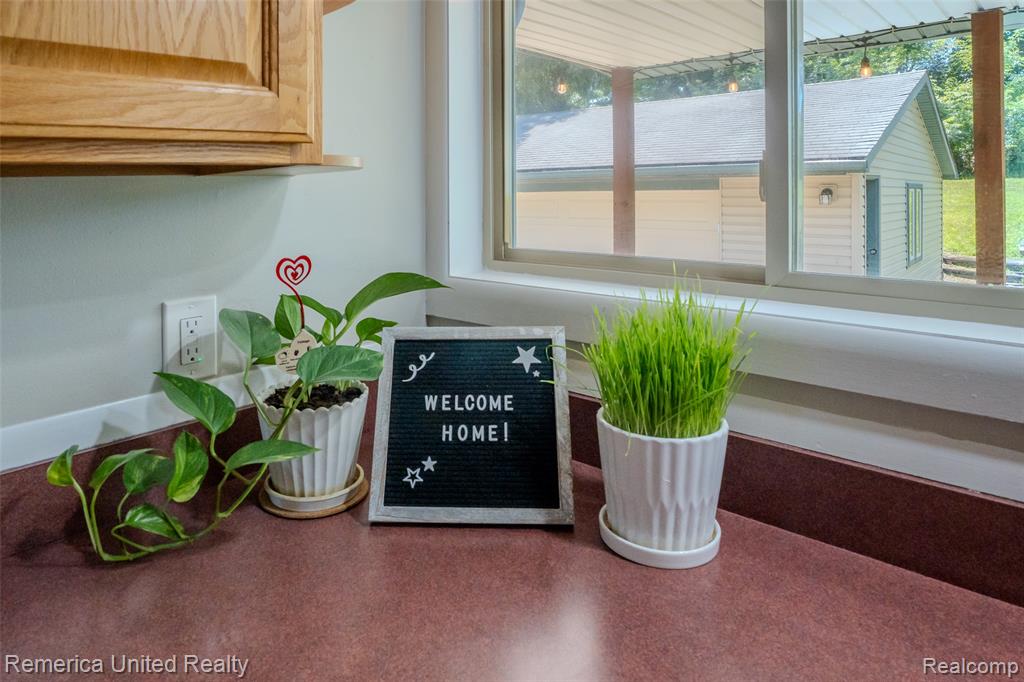839 Sweetbriar, Milford, MI 48381 — Photo 18