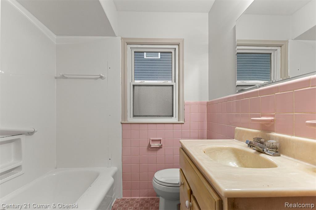 8054 Robinson Avenue, Allen Park, MI 48101 — Photo 15
