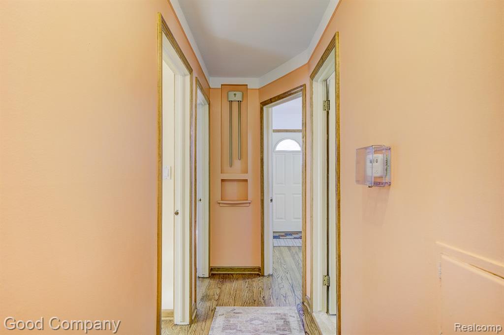 6430 Mayfair Street, Taylor, MI 48180 — Photo 17