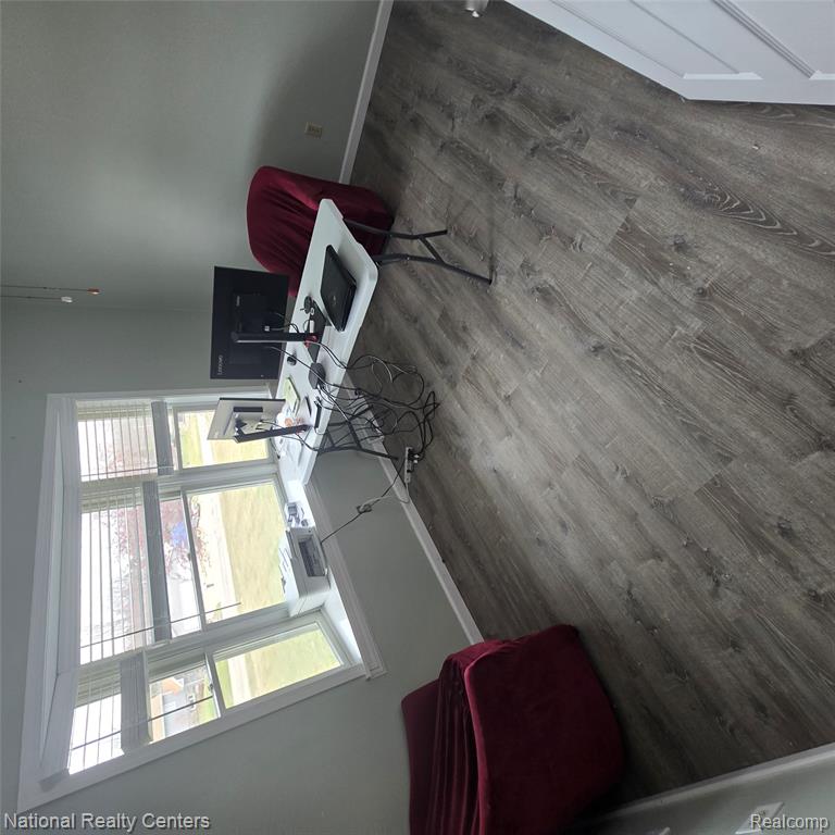 13477 S Horrell Road, Fenton, MI 48430 — Photo 12