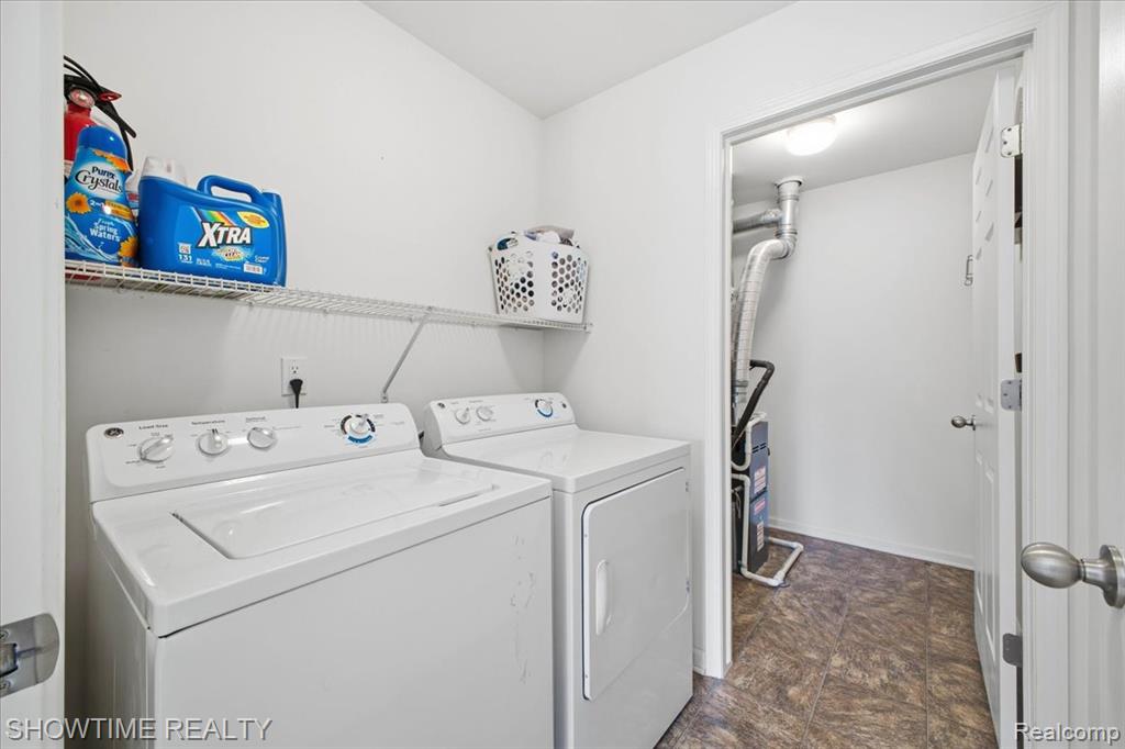 25938 MARITIME Circle S, Harrison Township, MI — Photo 21