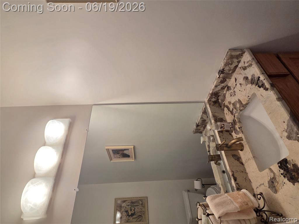 1604 Pinecroft Lane, Howell, MI 48855 — Photo 8