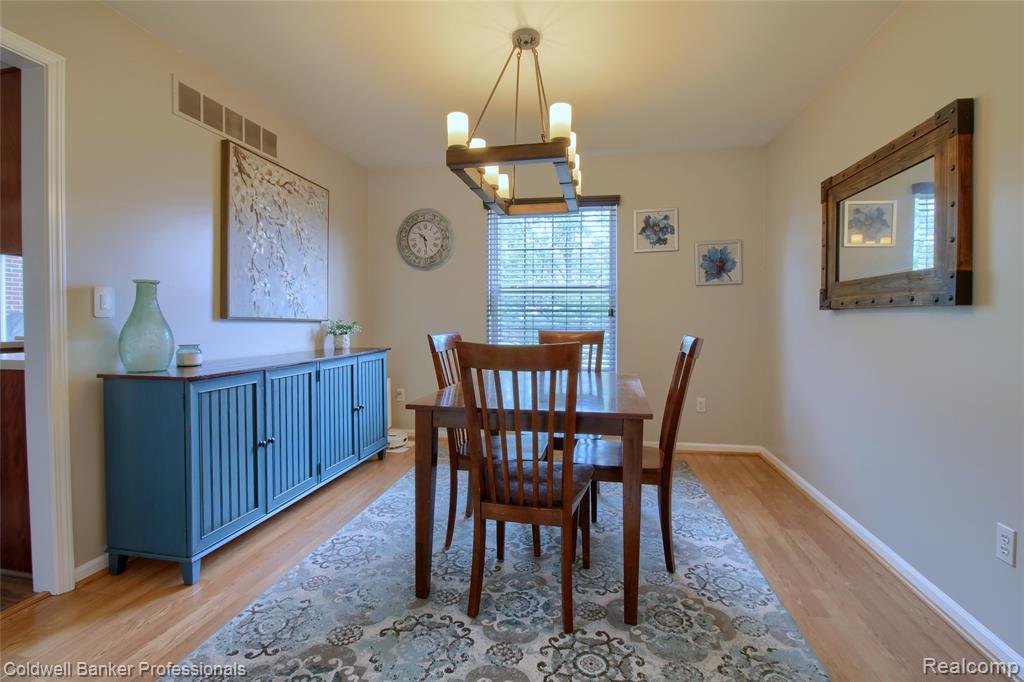 44516 Bramblewood Court, Belleville, MI 48111 — Photo 7