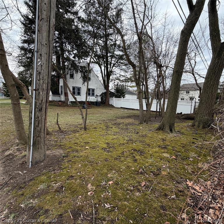 418 S Dorchester Avenue, Royal Oak, MI 48067 — Photo 14