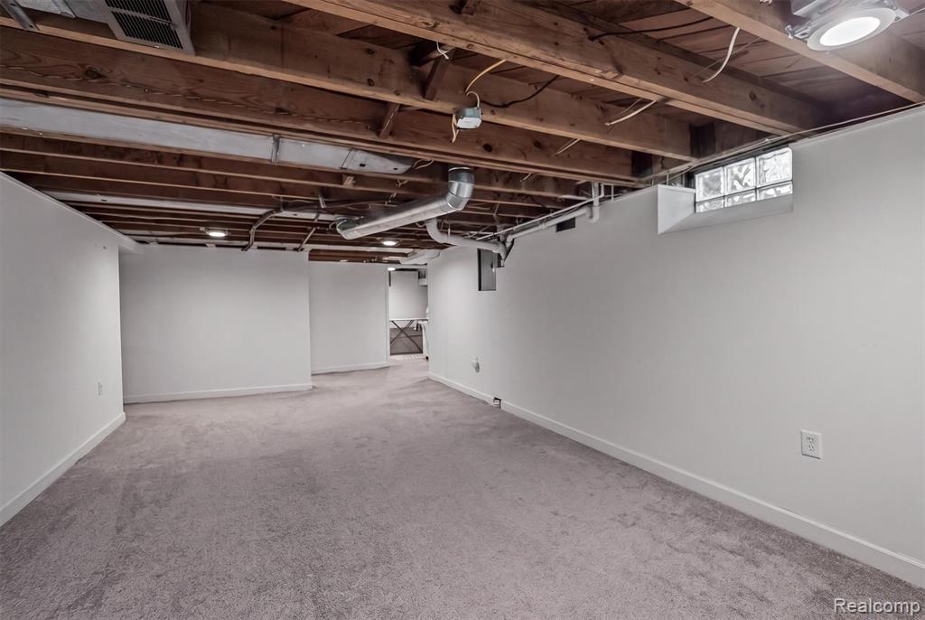 803 Oakridge Avenue, Royal Oak, MI 48067 — Photo 23