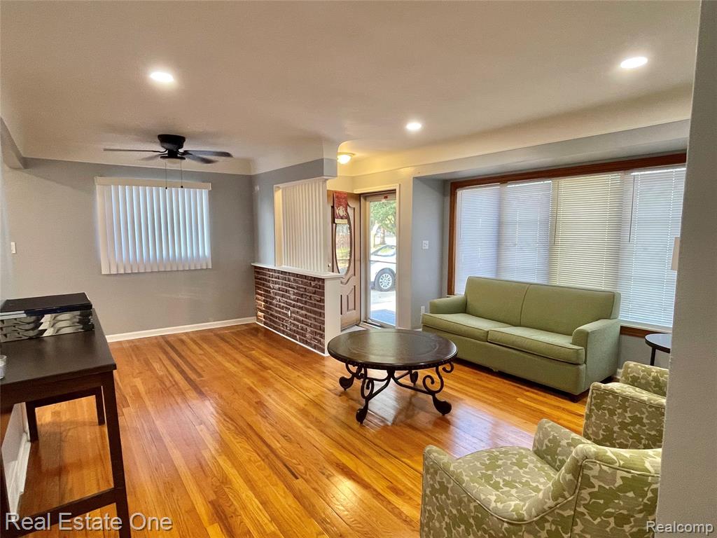 8232 Bailey Street, Taylor, MI 48180 — Photo 4