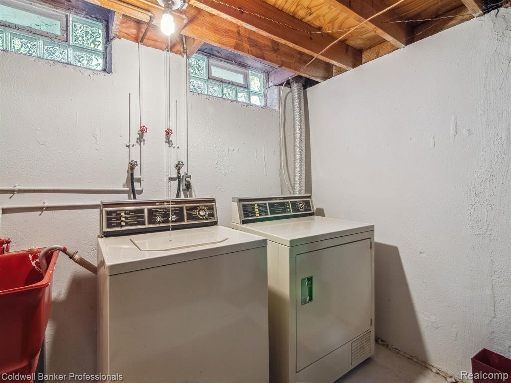 28672 REGENT N, Southfield, MI 48076 — Photo 20