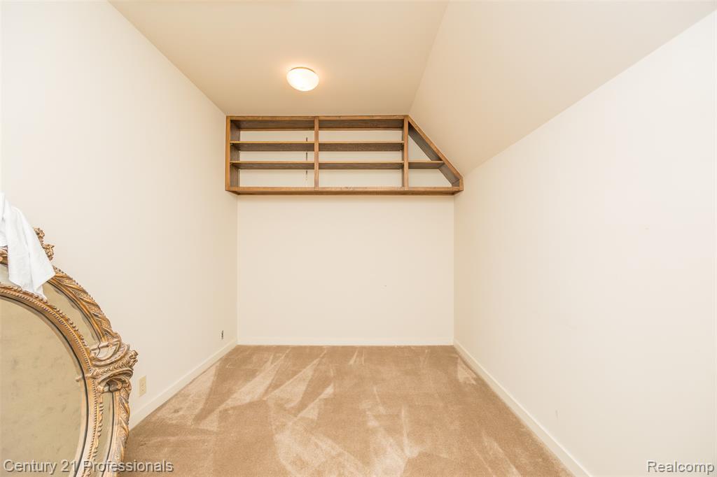 9095 S Saginaw Road, 5, Grand Blanc, MI 48439 — Photo 47