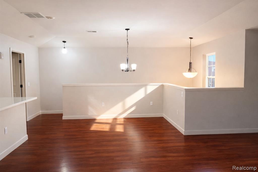 4128 Berkeley Avenue, Canton, MI 48188 — Photo 6