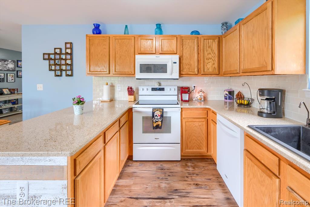 4432 N Belsay Road, Flint, MI 48506 — Photo 40