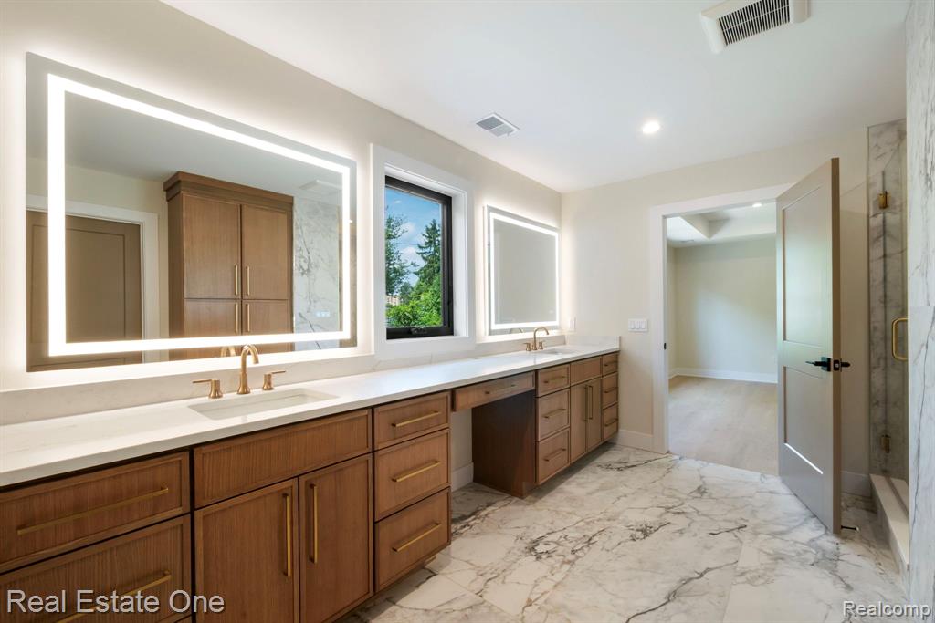 4016 W Webster Road, Royal Oak, MI 48073 — Photo 21