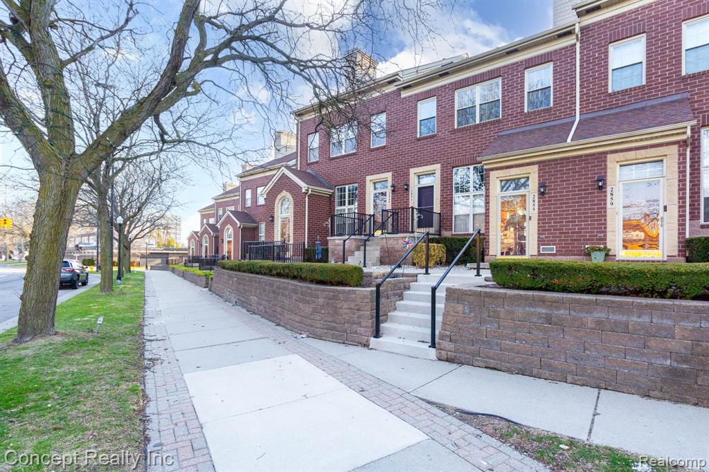 2851 Biddle Avenue, Wyandotte, MI 48192 — front exterior