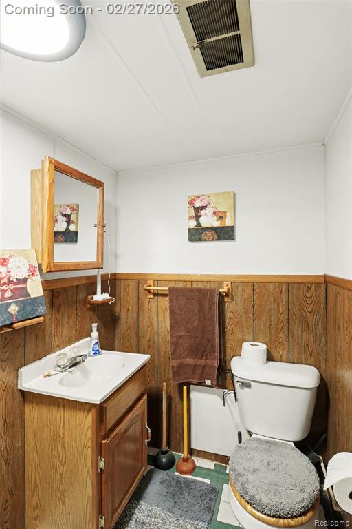 845 Crescent Lake Road, Waterford, MI 48327 — Photo 21